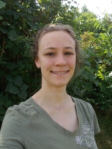 Laura Raymann